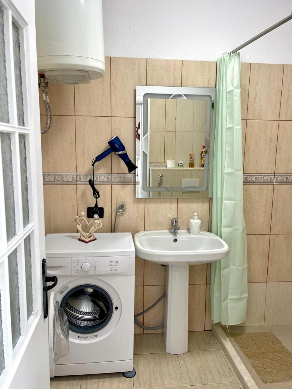 Flex Apartment ティラナ エクステリア 写真