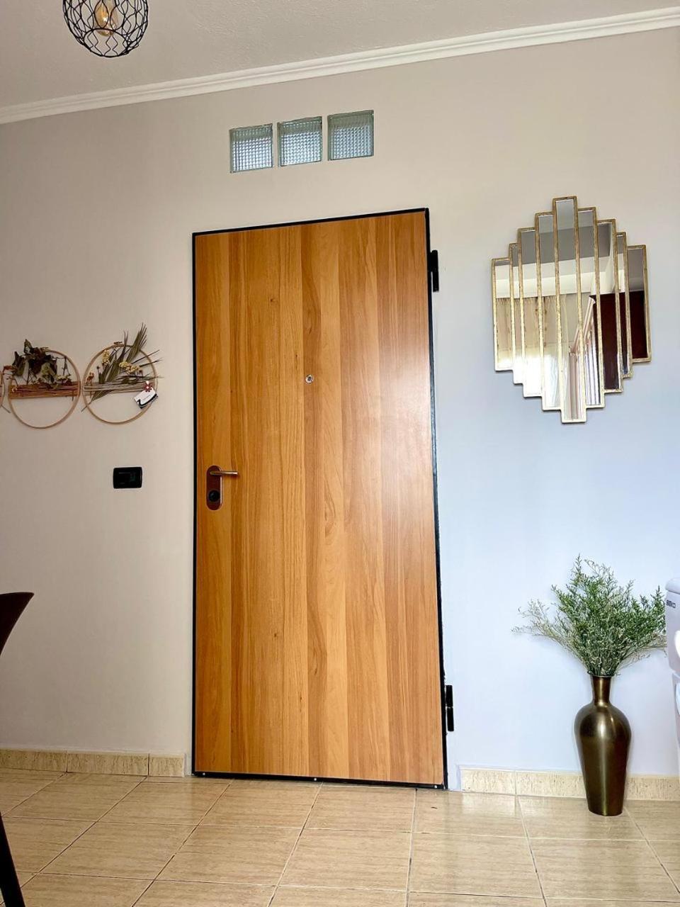 Flex Apartment ティラナ エクステリア 写真